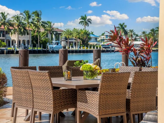 6-bedroom home for rent in Fort Lauderdale - 3005 NE 19th Street - MondialRealty