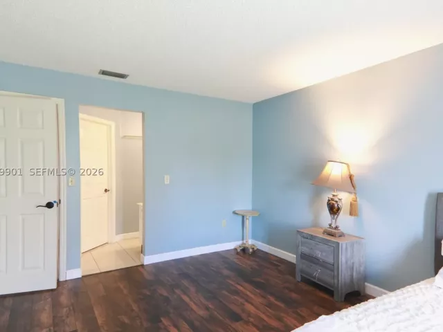 3-bedroom home for rent in Pembroke Pines - 9620 SW 9th Ct - MondialRealty