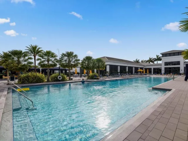 5-bedroom home for sale in Boca Raton - 17070 Rainbow Falls Trail - MondialRealty