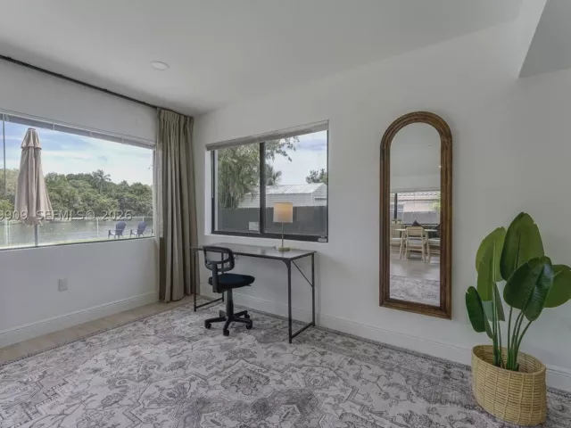3-bedroom home for rent in Hollywood - 317 N 31st Ave - MondialRealty