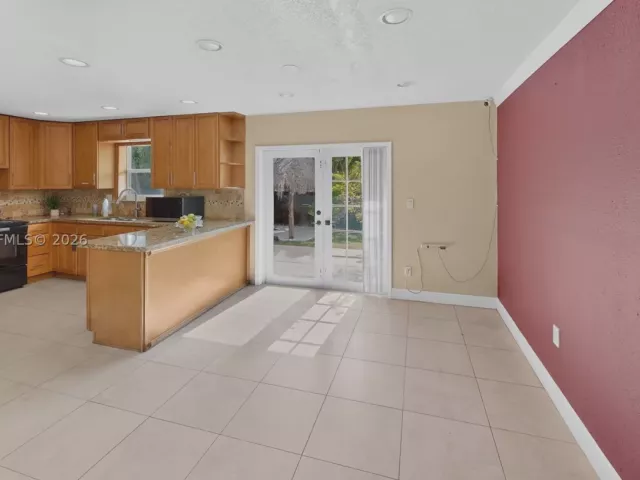 4-bedroom home for sale in Homestead - 26201 SW 125th Ave - MondialRealty