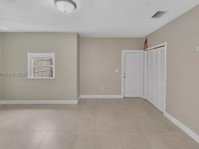4-bedroom home for sale in Homestead - 26201 SW 125th Ave - MondialRealty