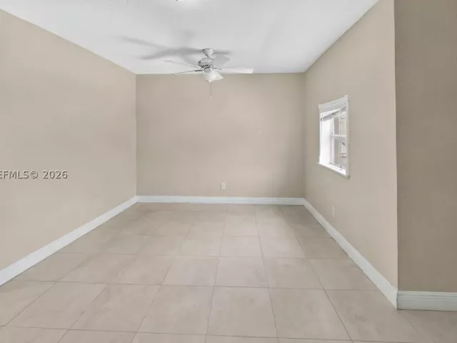 4-bedroom home for sale in Homestead - 26201 SW 125th Ave - MondialRealty