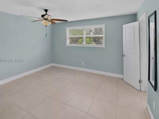 4-bedroom home for sale in Homestead - 26201 SW 125th Ave - MondialRealty