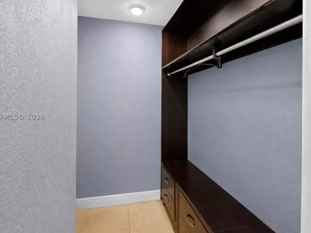 4-bedroom home for sale in Homestead - 26201 SW 125th Ave - MondialRealty