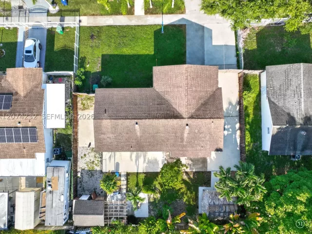 4-bedroom home for sale in Homestead - 26201 SW 125th Ave - MondialRealty