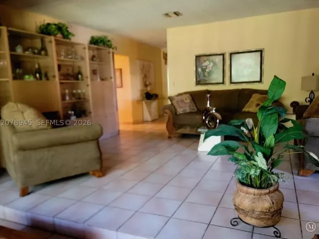 3-bedroom home for sale in Miami - 1645 SW 83rd Ave - MondialRealty