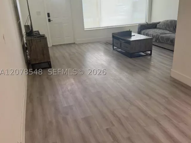 3-bedroom home for sale in North Miami Beach - 270 NE 169th St - MondialRealty