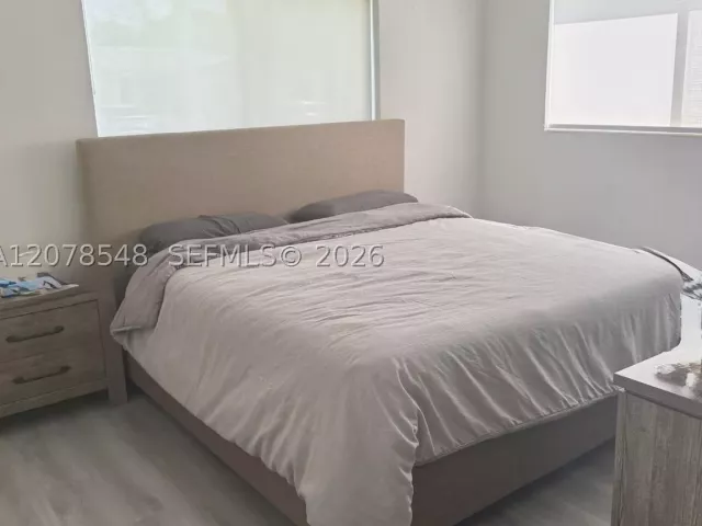 3-bedroom home for sale in North Miami Beach - 270 NE 169th St - MondialRealty