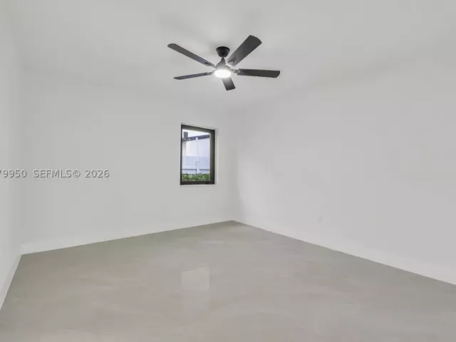 5-bedroom home for sale in Miami Gardens - 15770 NW 18th Pl - MondialRealty