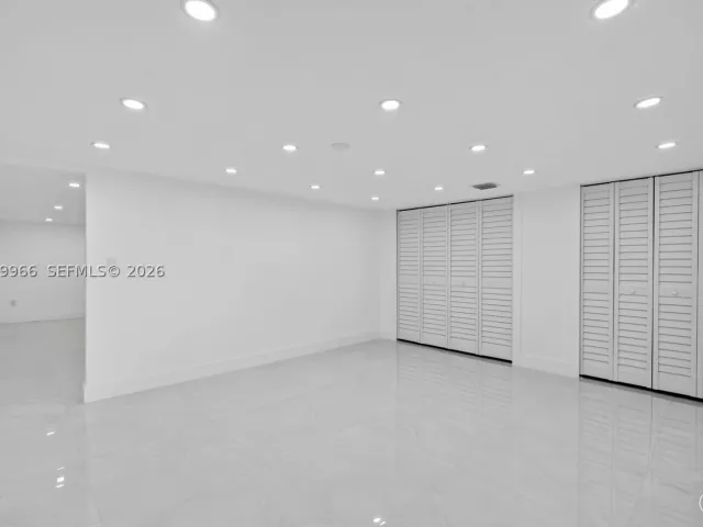 3-bedroom home for sale in Miami - 1200 NE 204th Ter - MondialRealty