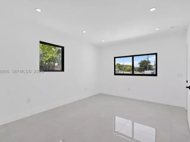 3-bedroom home for sale in Miami - 1200 NE 204th Ter - MondialRealty