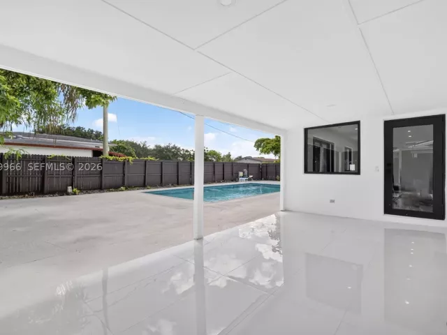 3-bedroom home for sale in Miami - 1200 NE 204th Ter - MondialRealty