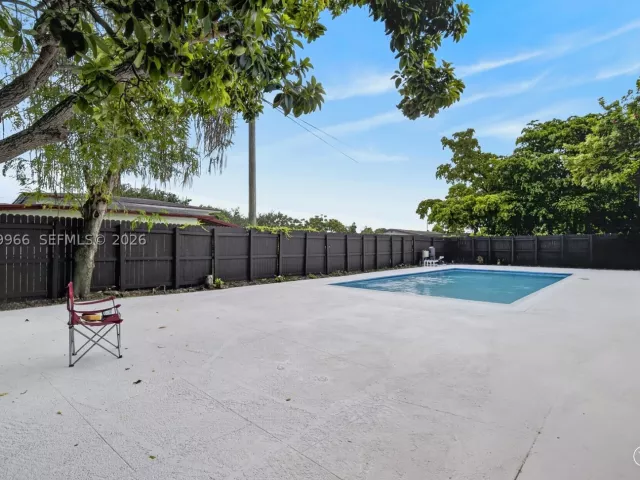 3-bedroom home for sale in Miami - 1200 NE 204th Ter - MondialRealty