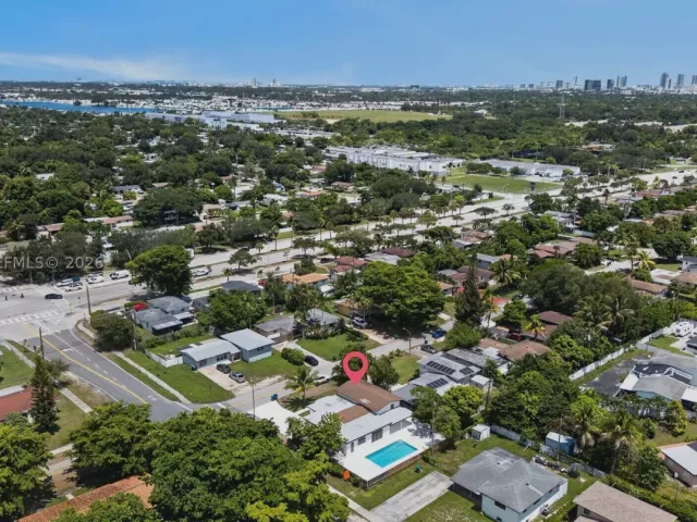 3-bedroom home for sale in Miami - 1200 NE 204th Ter - MondialRealty