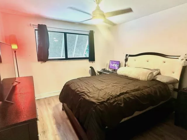 3-bedroom home for rent in Pembroke Pines - 11205 NW 15TH Street 11205 - MondialRealty