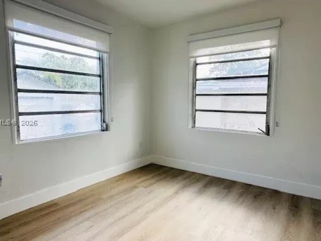 3-bedroom home for rent in Miami - 6371 SW 39th St - MondialRealty