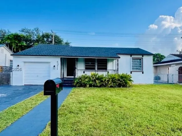 3-bedroom home for rent in Miami - 6371 SW 39th St - MondialRealty
