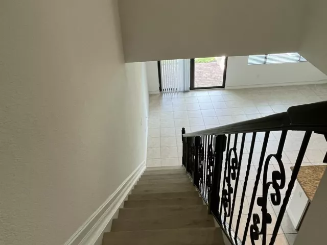 3-bedroom home for rent in Pembroke Pines - 1393 SW 115th Avenue - MondialRealty