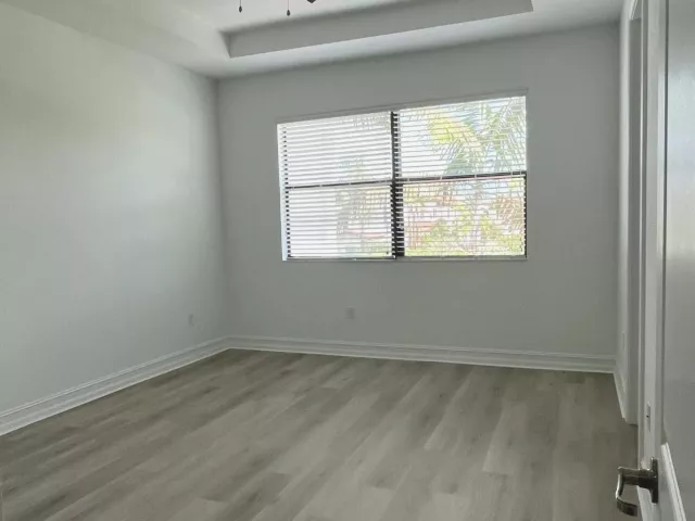 3-bedroom home for rent in Pembroke Pines - 1393 SW 115th Avenue - MondialRealty
