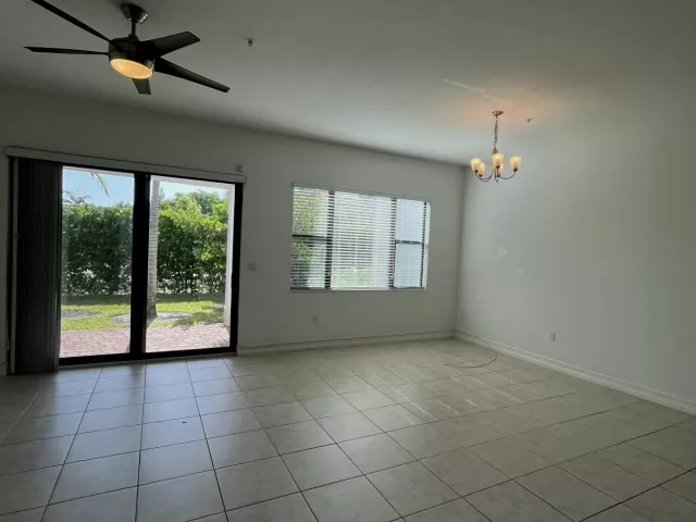 3-bedroom home for rent in Pembroke Pines - 1393 SW 115th Avenue - MondialRealty