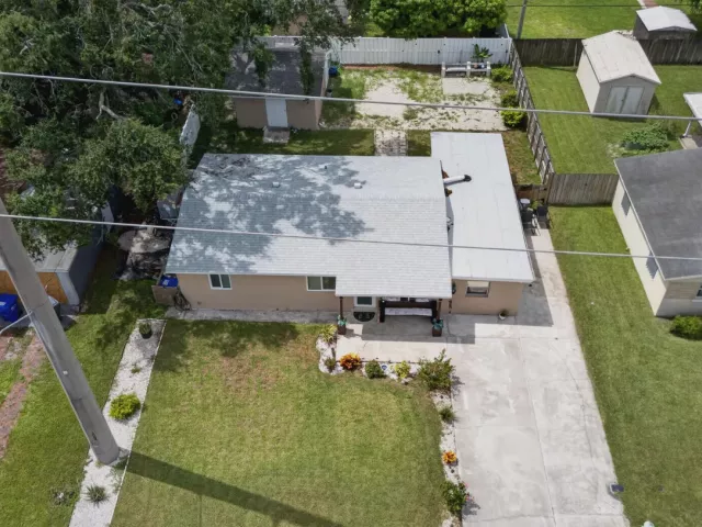 4-bedroom home for sale in Hollywood - 5900 Atlanta Street - MondialRealty