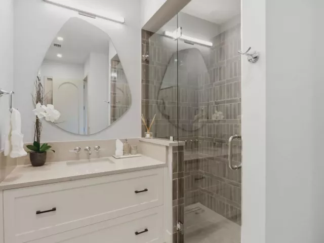 4-bedroom home for sale in West Palm Beach - 232 Linda Lane - MondialRealty