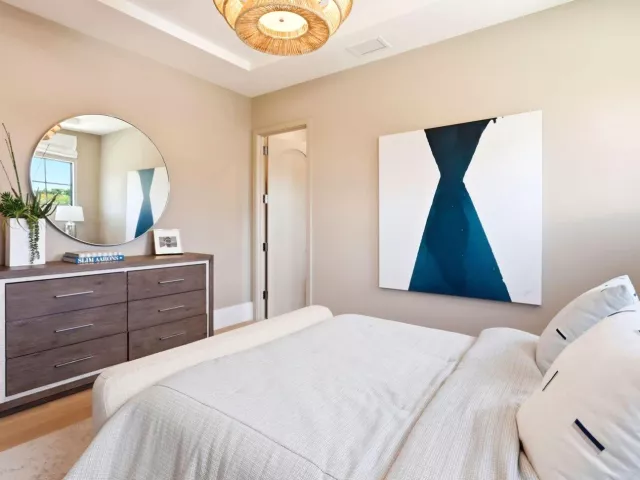 4-bedroom home for sale in West Palm Beach - 232 Linda Lane - MondialRealty