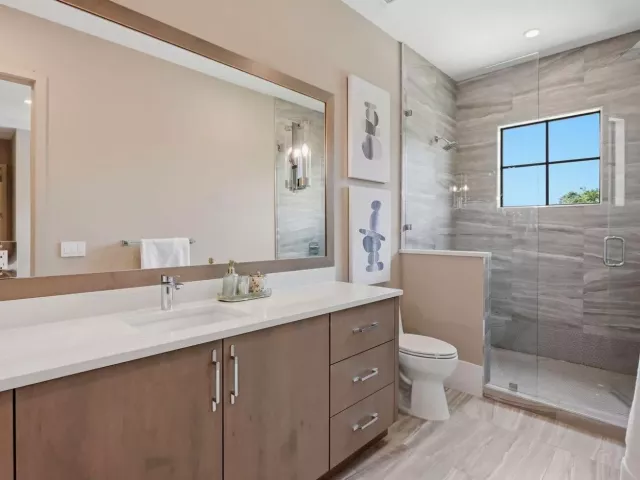 4-bedroom home for sale in West Palm Beach - 232 Linda Lane - MondialRealty