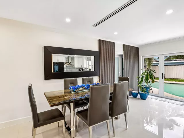 4-bedroom home for sale in Pompano Beach - 2601 NE 18TH Street - MondialRealty