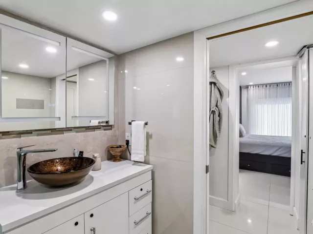 4-bedroom home for sale in Pompano Beach - 2601 NE 18TH Street - MondialRealty