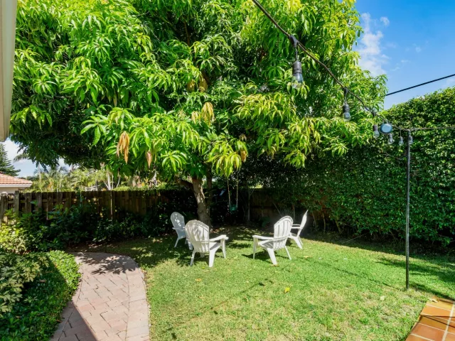 3-bedroom home for sale in Boca Raton - 943 SW 5th Street - MondialRealty