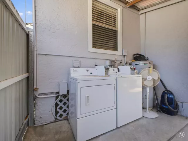 4-bedroom home for sale in West Palm Beach - 801 HAMPTON Road - MondialRealty