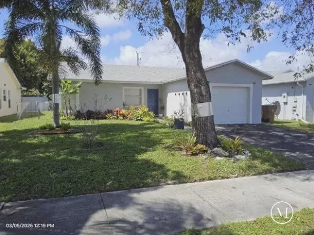 3-bedroom home for sale in Deerfield Beach - 1531 SW 4TH Terrace - MondialRealty