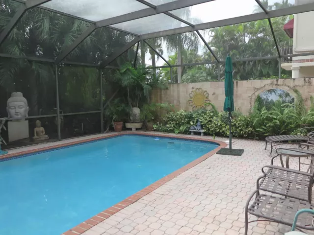 3-bedroom home for rent in Boca Raton - 23440 MIRABELLA Circle S - MondialRealty