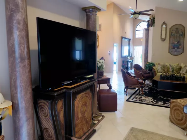 3-bedroom home for rent in Boca Raton - 23440 MIRABELLA Circle S - MondialRealty