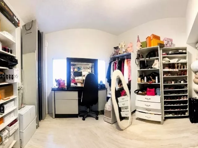 4-bedroom home for sale in Miami - 12445 NW 20th Ave - MondialRealty
