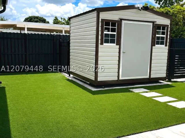 4-bedroom home for sale in Miami Gardens - 19200 NW 51st Ave - MondialRealty