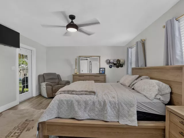 3-bedroom home for sale in Pompano Beach - 1633 NE 51st Court - MondialRealty