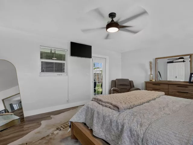 3-bedroom home for sale in Pompano Beach - 1633 NE 51st Court - MondialRealty