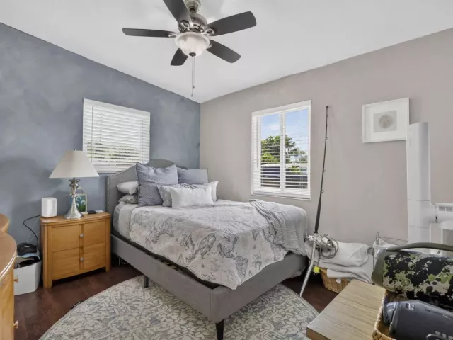 3-bedroom home for sale in Pompano Beach - 1633 NE 51st Court - MondialRealty