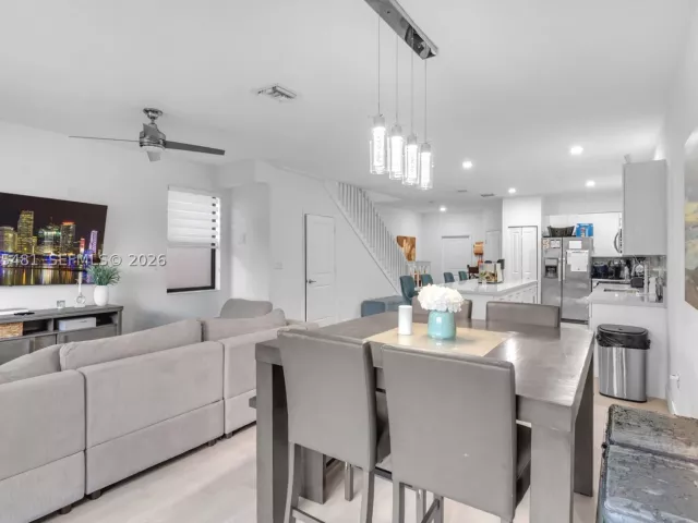 3-bedroom home for sale in Homestead - 25057 SW 108th Ave - MondialRealty