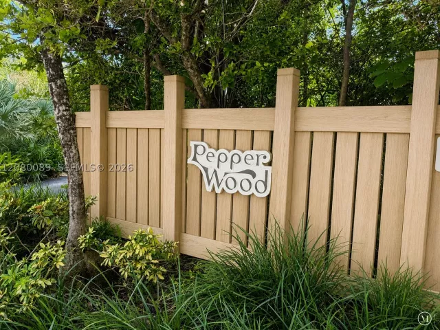3-bedroom home for sale in Miami - 9000 SW 78th Ct - MondialRealty