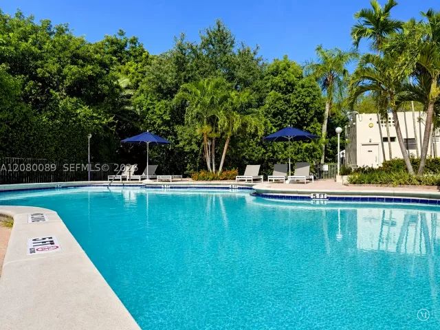 3-bedroom home for sale in Miami - 9000 SW 78th Ct - MondialRealty