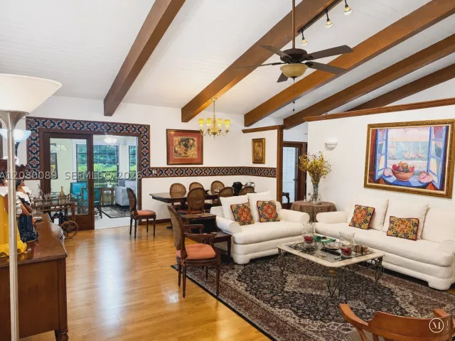 3-bedroom home for sale in Miami - 9000 SW 78th Ct - MondialRealty