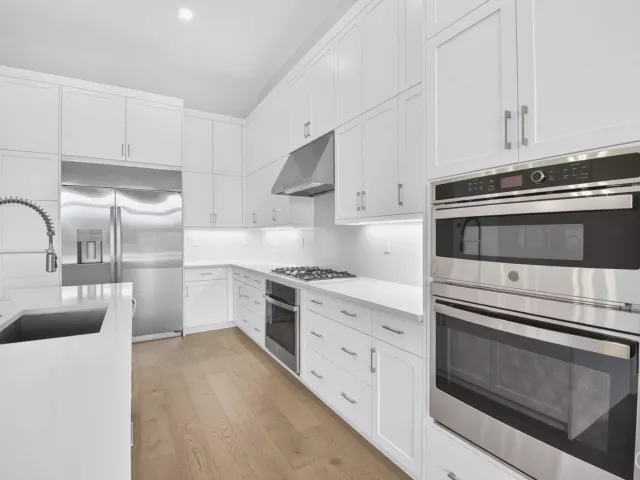 3-bedroom home for rent in Boca Raton - 9724 JUNIPER BAY Avenue - MondialRealty