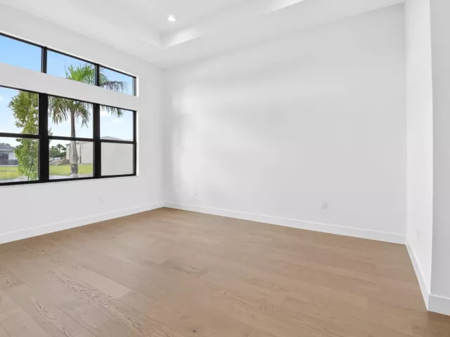 3-bedroom home for rent in Boca Raton - 9724 JUNIPER BAY Avenue - MondialRealty