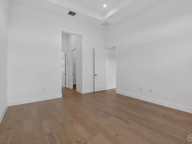 3-bedroom home for rent in Boca Raton - 9724 JUNIPER BAY Avenue - MondialRealty