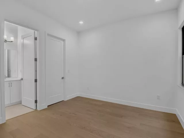 3-bedroom home for rent in Boca Raton - 9724 JUNIPER BAY Avenue - MondialRealty
