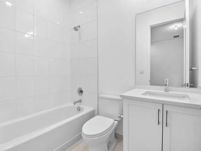 3-bedroom home for rent in Boca Raton - 9724 JUNIPER BAY Avenue - MondialRealty